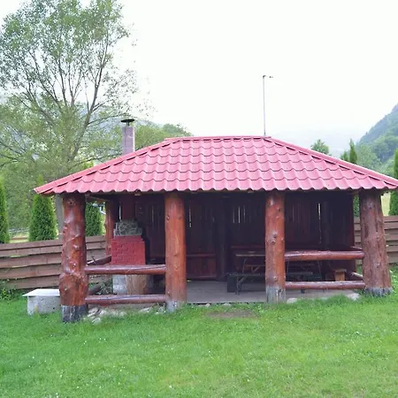 Chalet Paraul Casei